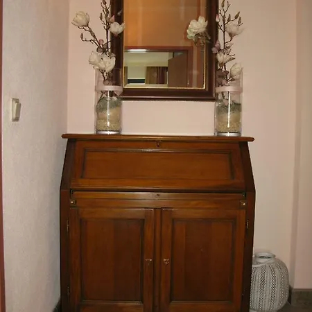 فندق مبيت وإفطار Iris