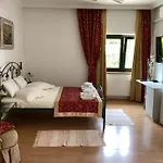 Iris Mošćenička Draga