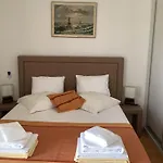 Iris 3*