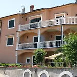 Iris Frühstückspension Mošćenička Draga