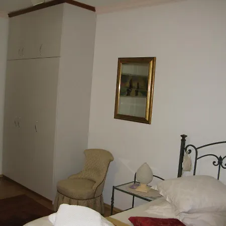 Couette-café Iris 3*