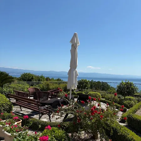 Iris Frühstückspension Mošćenička Draga