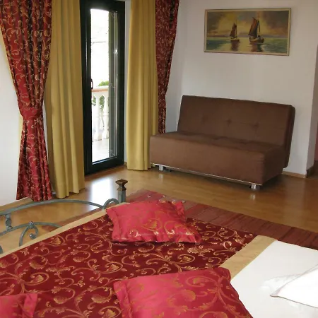 Iris Mošćenička Draga