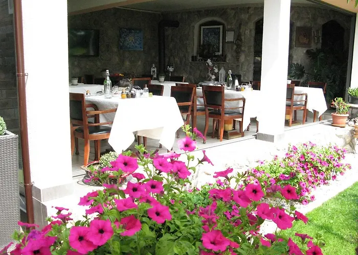 Bed & Breakfast Iris 3*